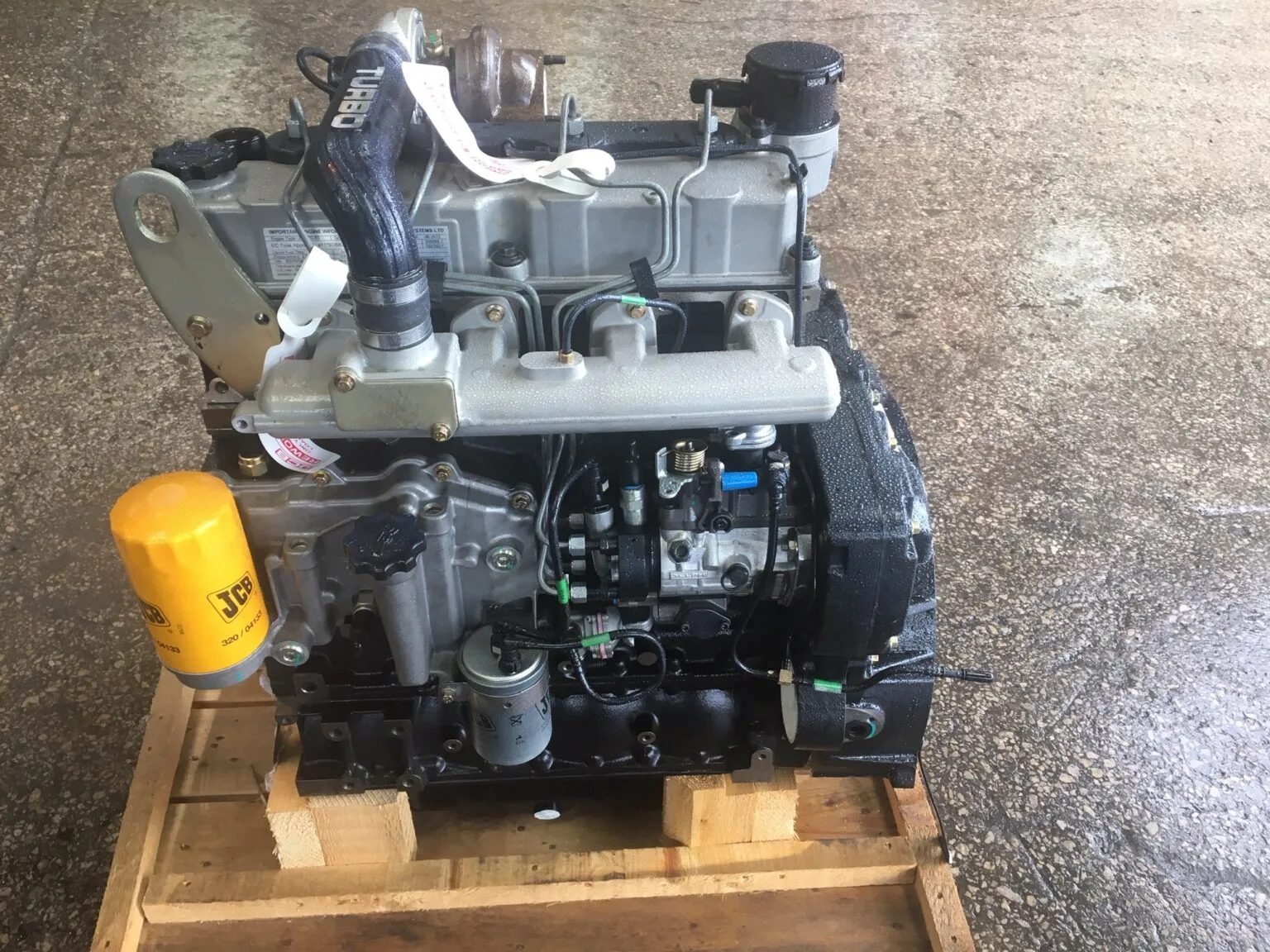 JCB 444 engine - front view