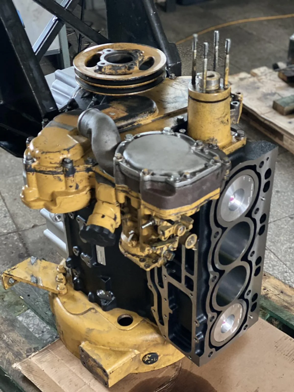 PERKINS 1104D Short block NM40020 (NAUJAS)