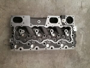 Engine head CATERPILLAR 3304