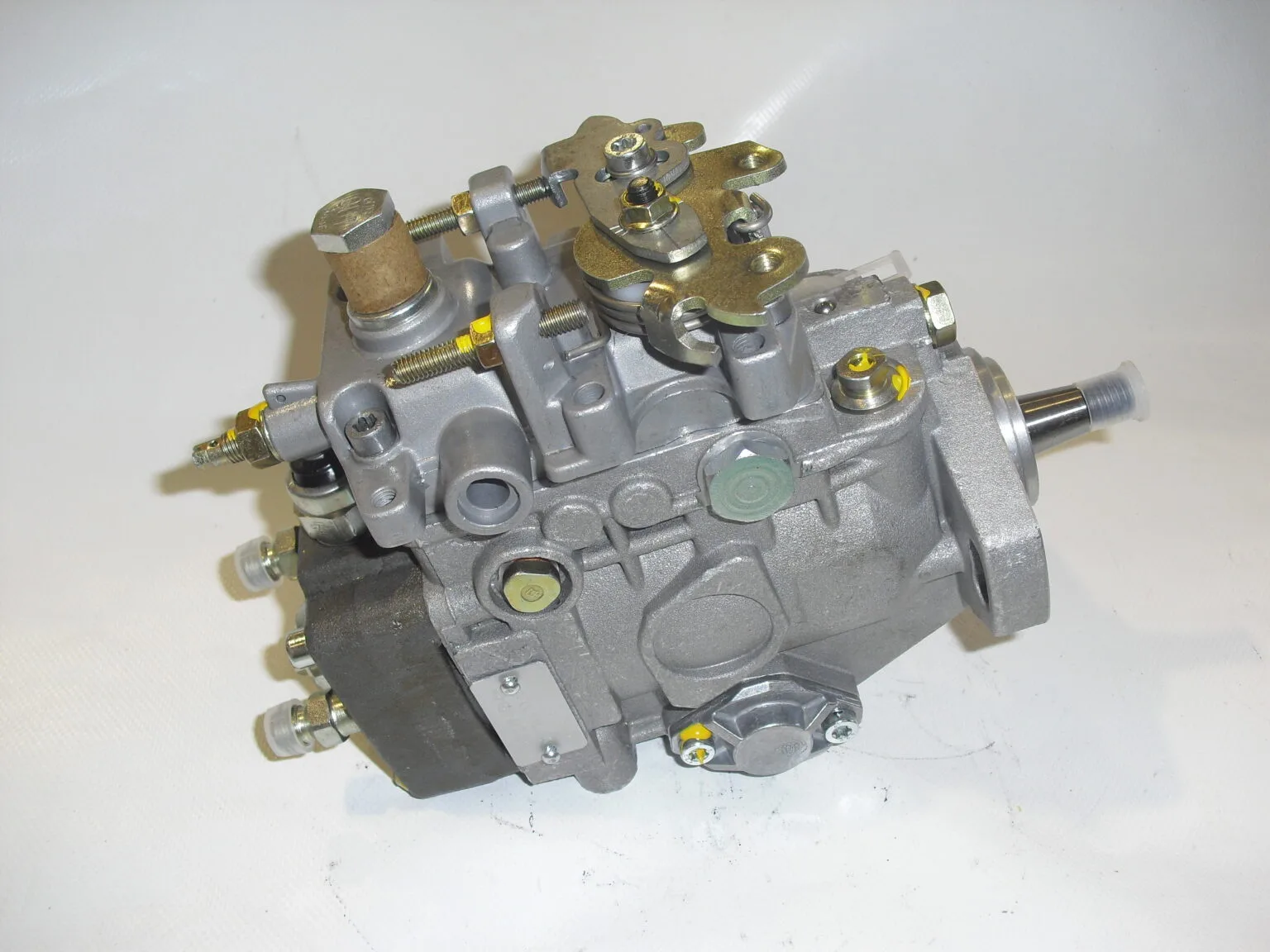 High pressure fuel pump Bosch 0.460.303.003