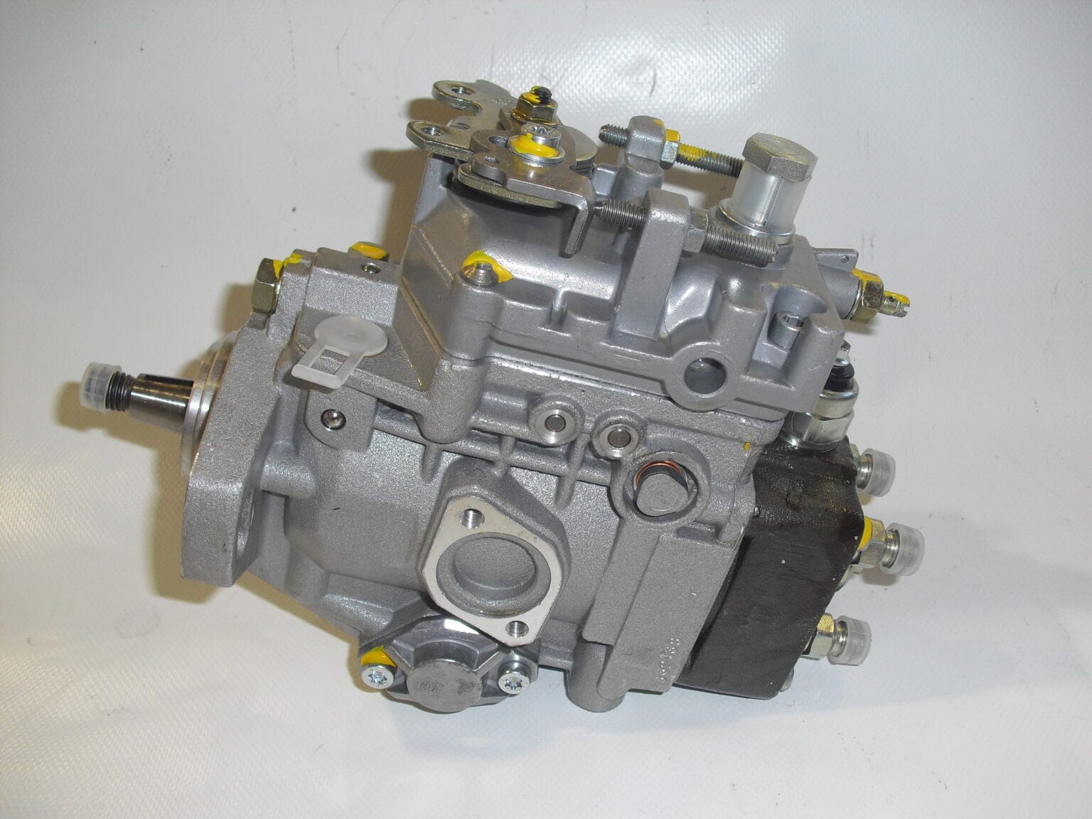 High pressure fuel pump Bosch 0.460.394.008