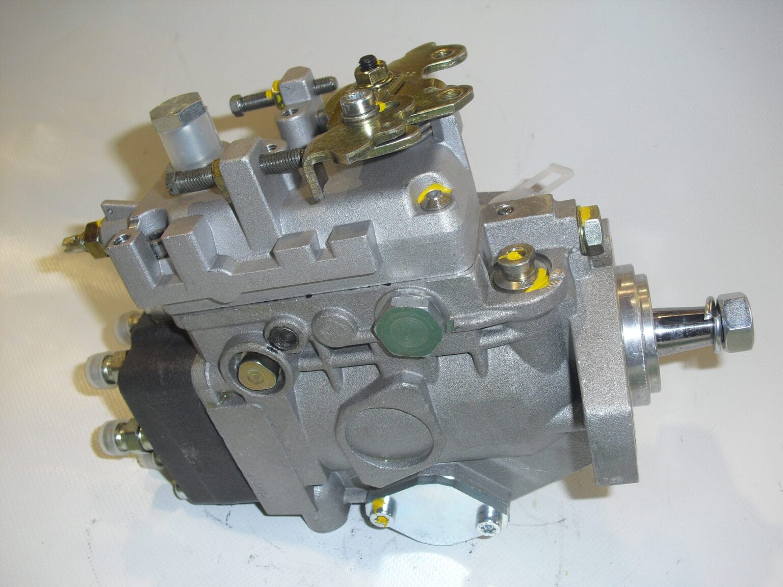 High pressure fuel pump Bosch 0.460.306.162