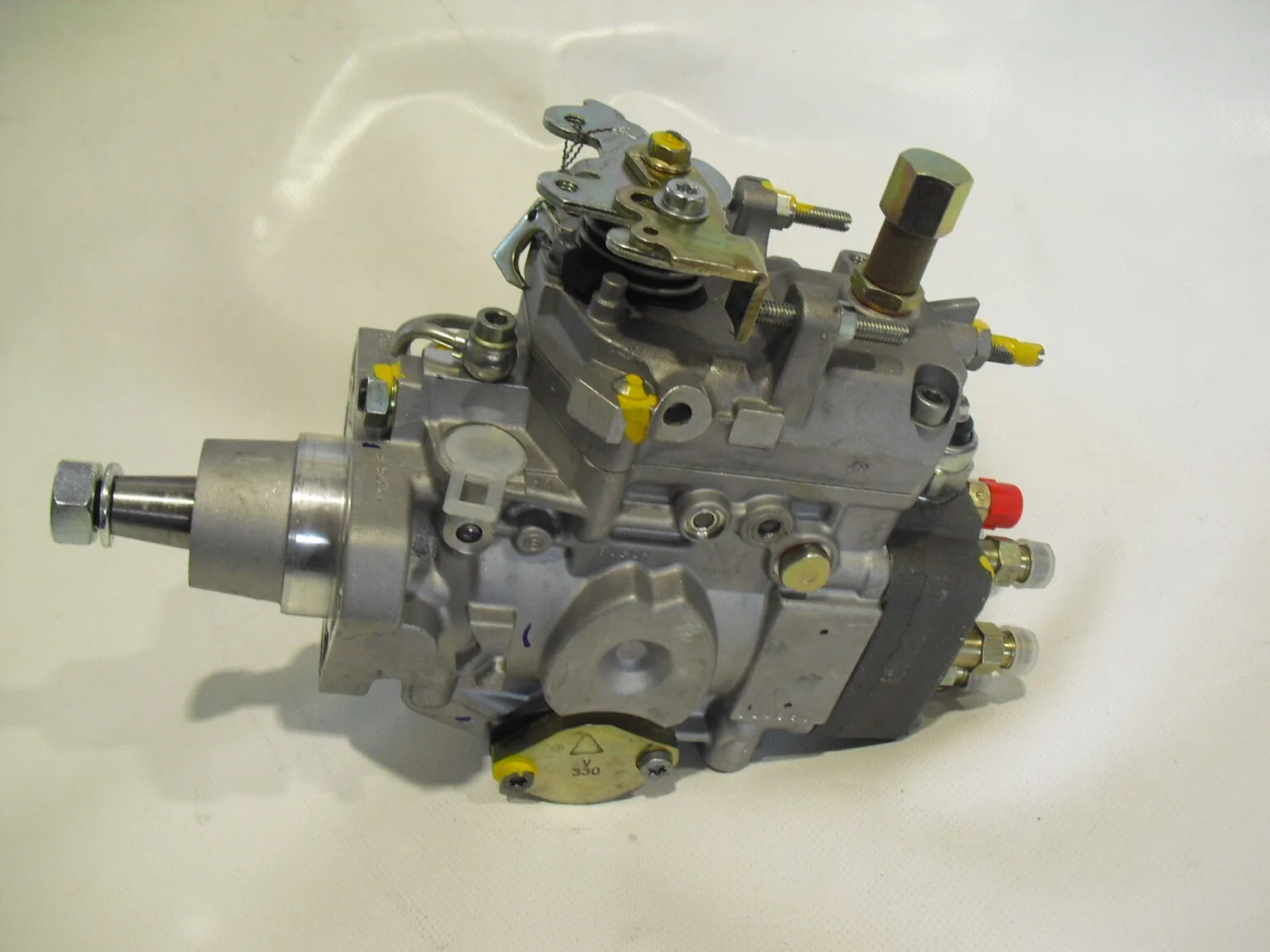 High pressure fuel pump Bosch 0.460.426.394