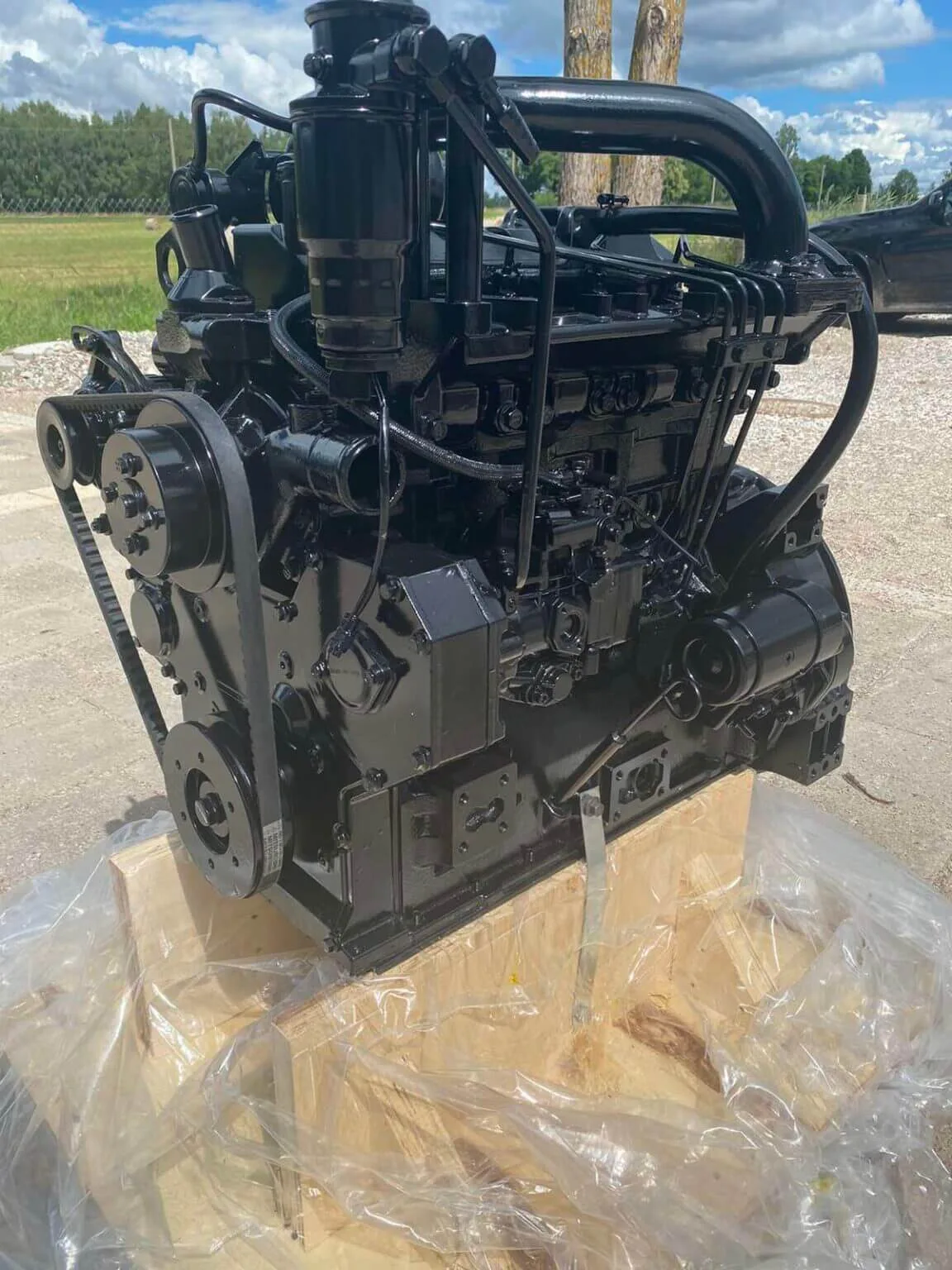 CUMMINS B3.3 engine Komatsu SAA4D95LE-3 (REMANUFACTURED)