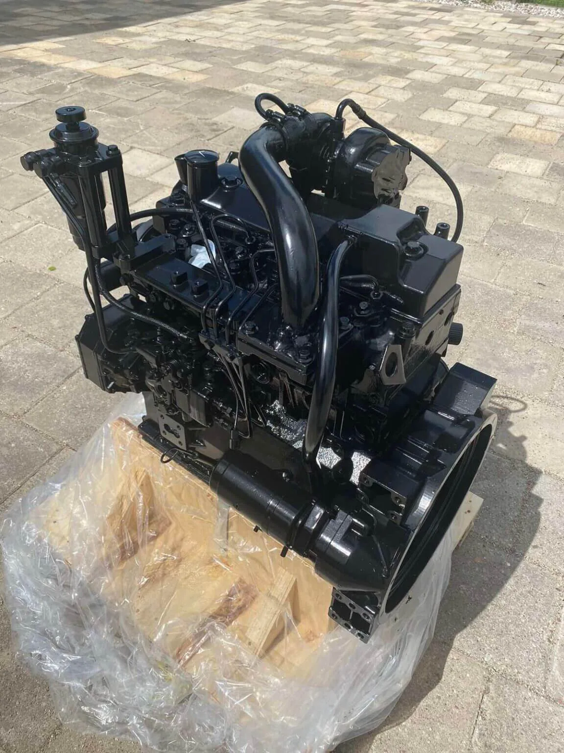 CUMMINS B3.3 engine Komatsu SAA4D95LE-3 (REMANUFACTURED)