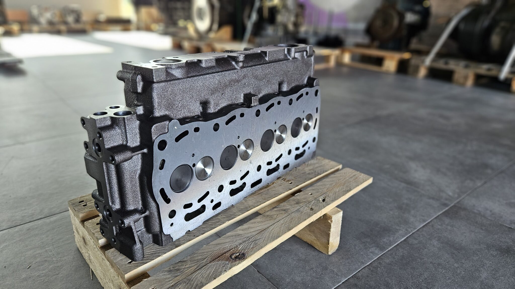 PERKINS 1104C-44T, 1104C-44TA ENGINE CYLINDER HEAD ZZ80268 (NEW ...