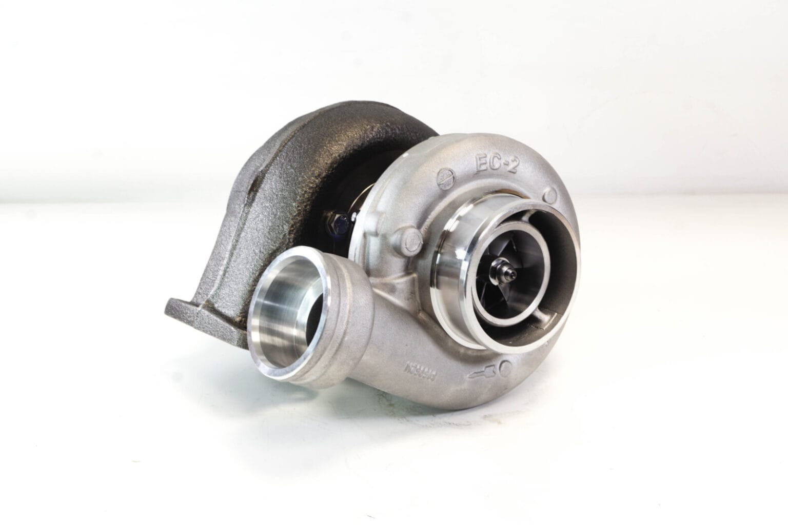 Turbina 318706 Borgwarner BF6M2012C 155 KW (NAUJA) – nuotrauka 1