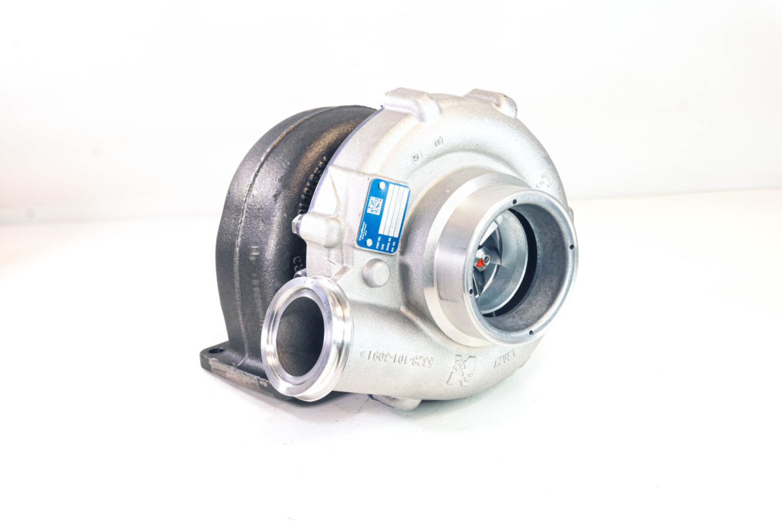 Turbina 53299887131 Borgwarner D 2066 LF (NAUJA) – nuotrauka 1