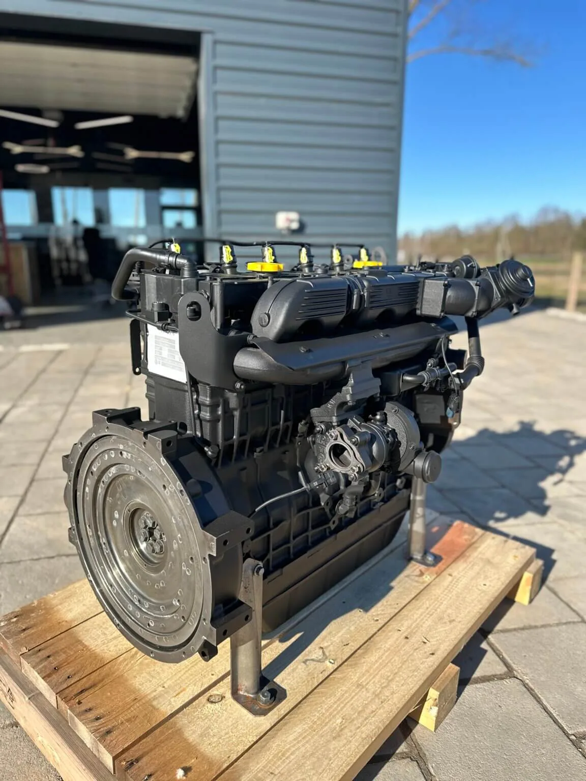 VM Motori R756EUVIC Engine (remanufactured)