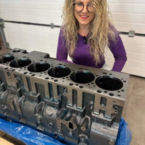 CUMMINS QSC/QSL/ISLe Motor-block 4946376