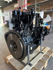 YANMAR 4TNE98-BQFLC ENGINE (NEW)