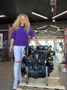 YANMAR 4TNE98-BQFLC ENGINE (NEW)