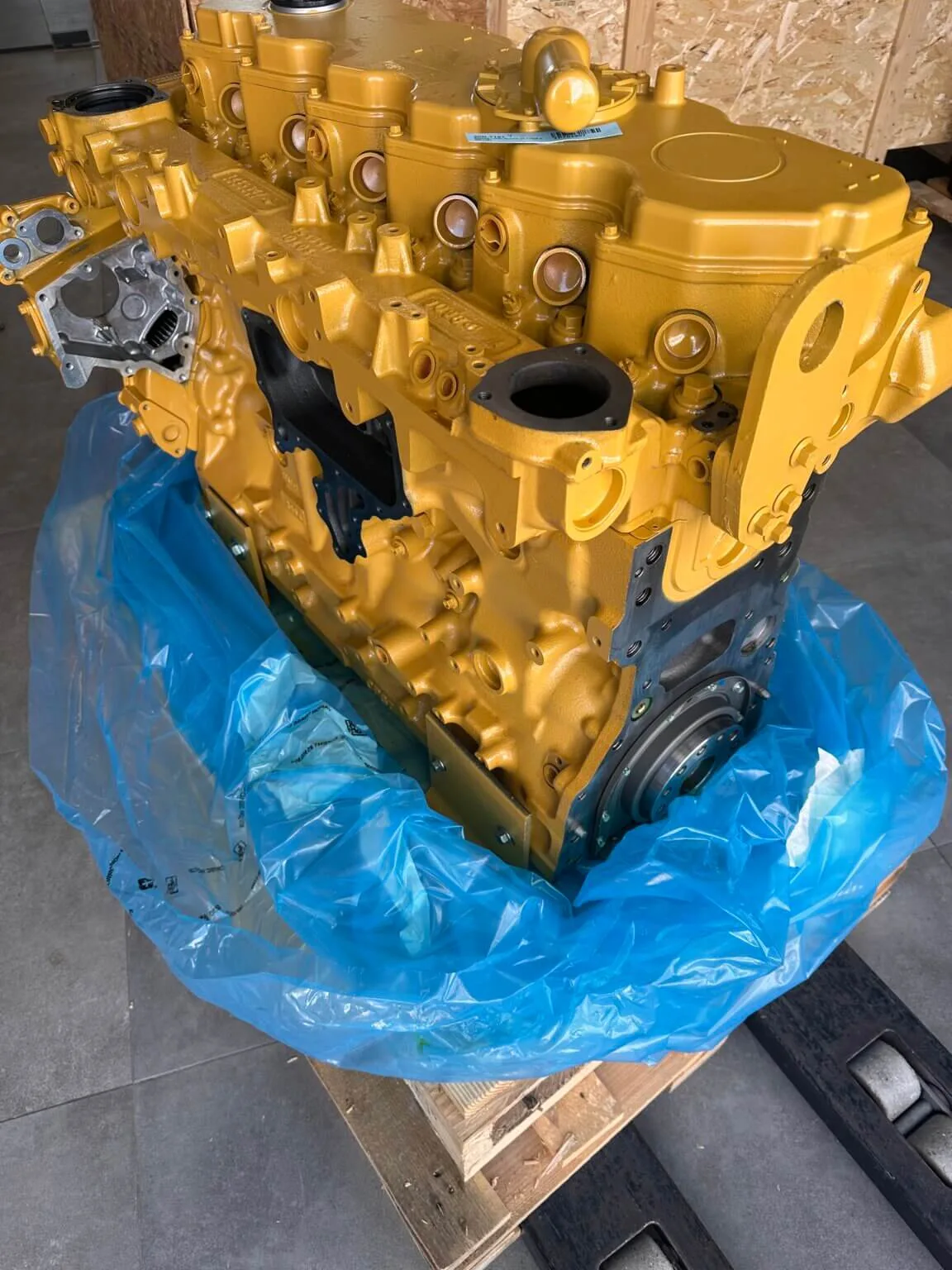 CATERPILLAR C7.1 20R-7191 Engine Block (Remanufactured)