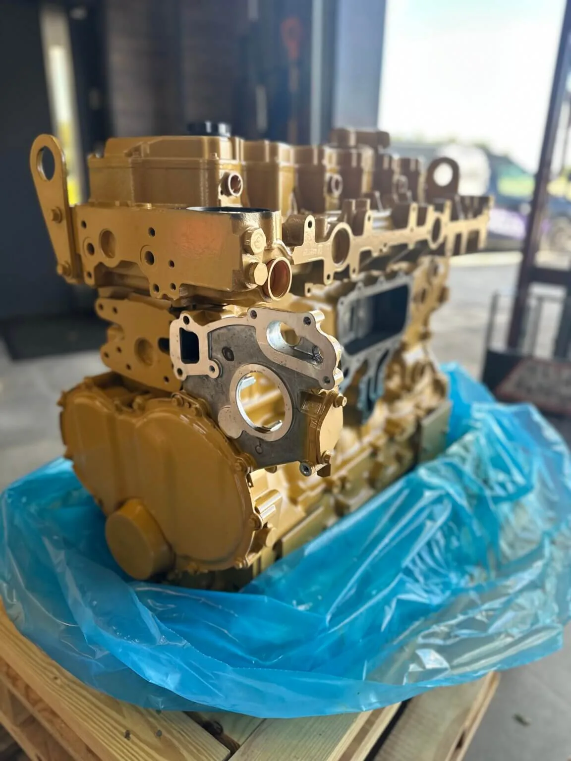 CATERPILLAR C7.1 20R-7191 Engine Block (Remanufactured)