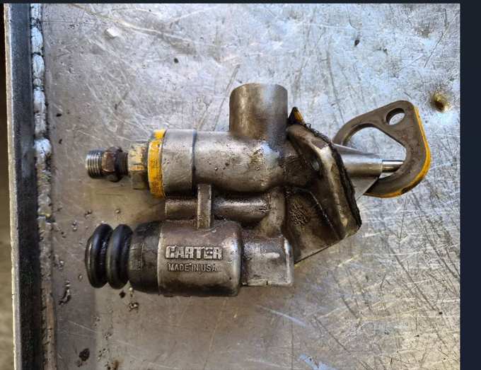 Carter mechanical fuel pump, Made in USA