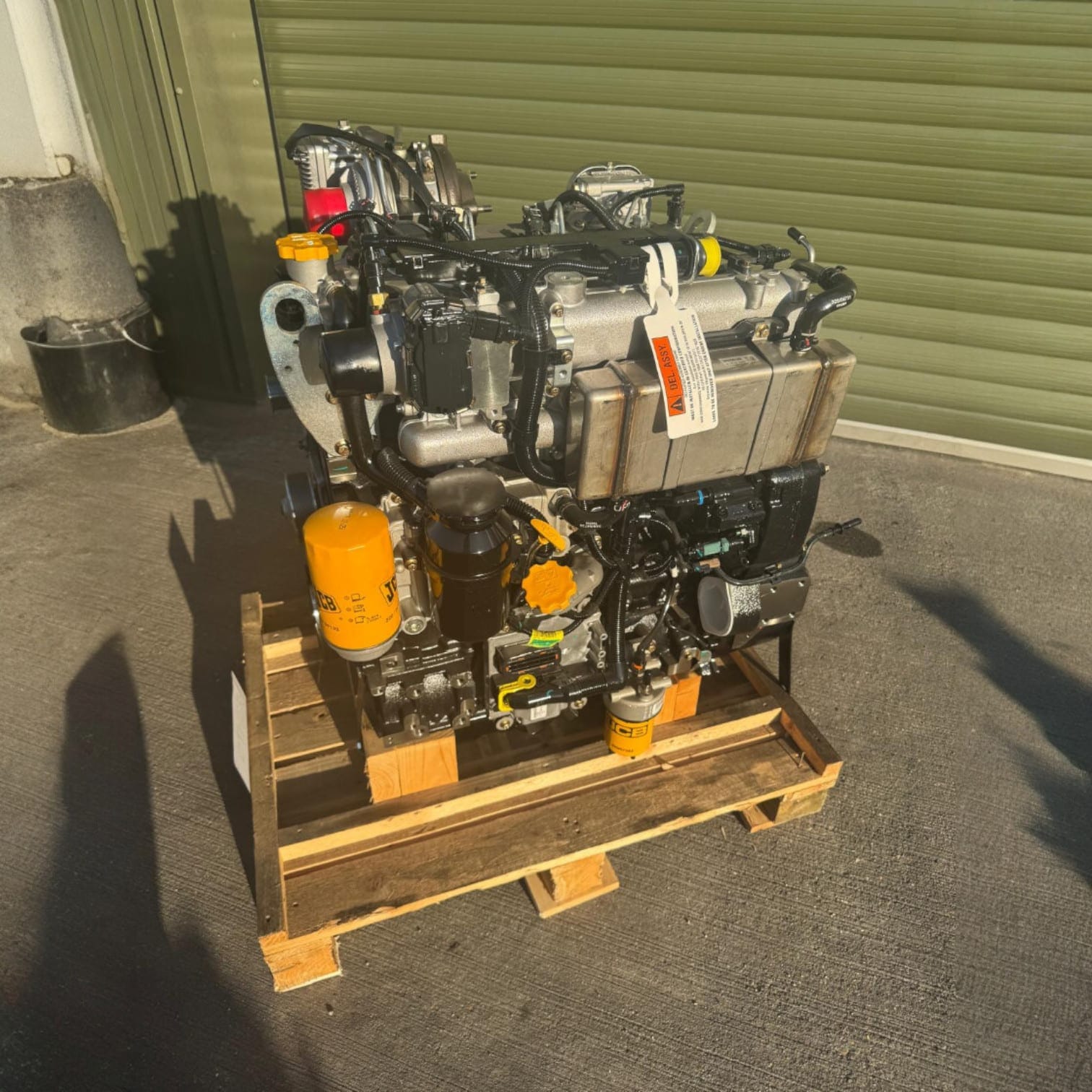 New JCB 444 EcoMax 68 kW T4 engine 320/41334 - front view